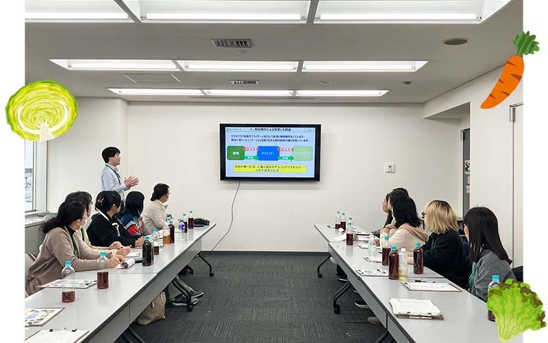 サラダクラブの原料部と工場原料管理のお仕事紹介の風景