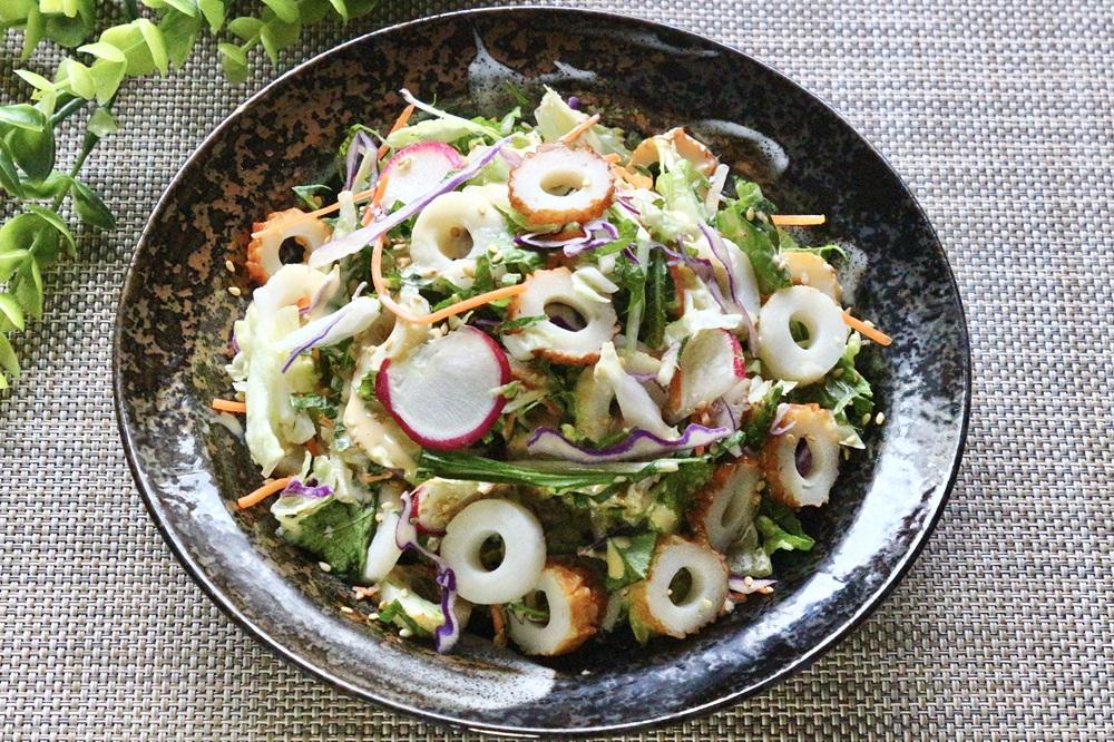 青じそ香るちくわと１０品目野菜の和えサラダ