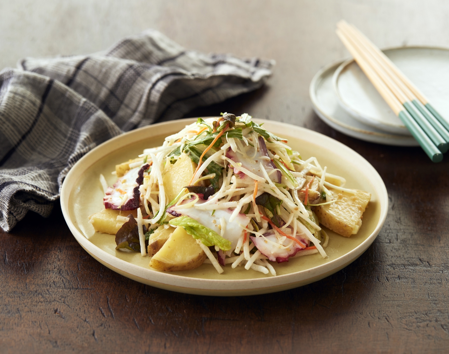 新じゃがいもの和風たこサラダ 写真